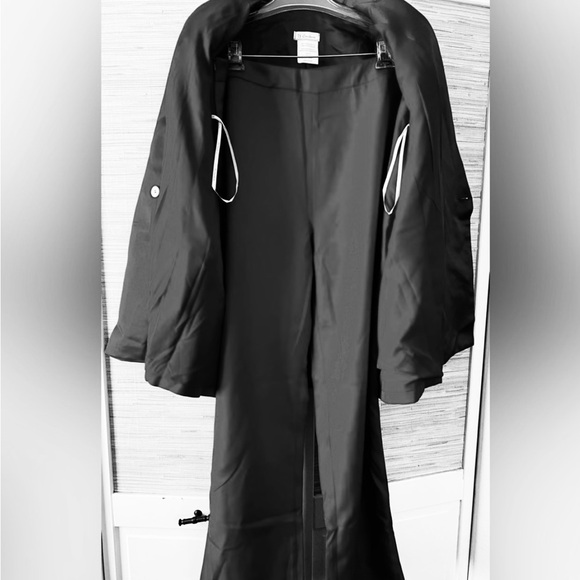 NWT TS Couture Elegant Formal Suit with Satin Lapel - Picture 7 of 9